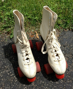 VTG Roller Skates Women's Size 8 White Leather Roller Derby Old School Exercise