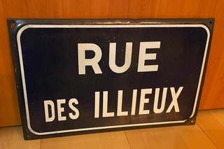 Original altes Emailschild Frankreich #2 / Rue Des Illieux / Emaille