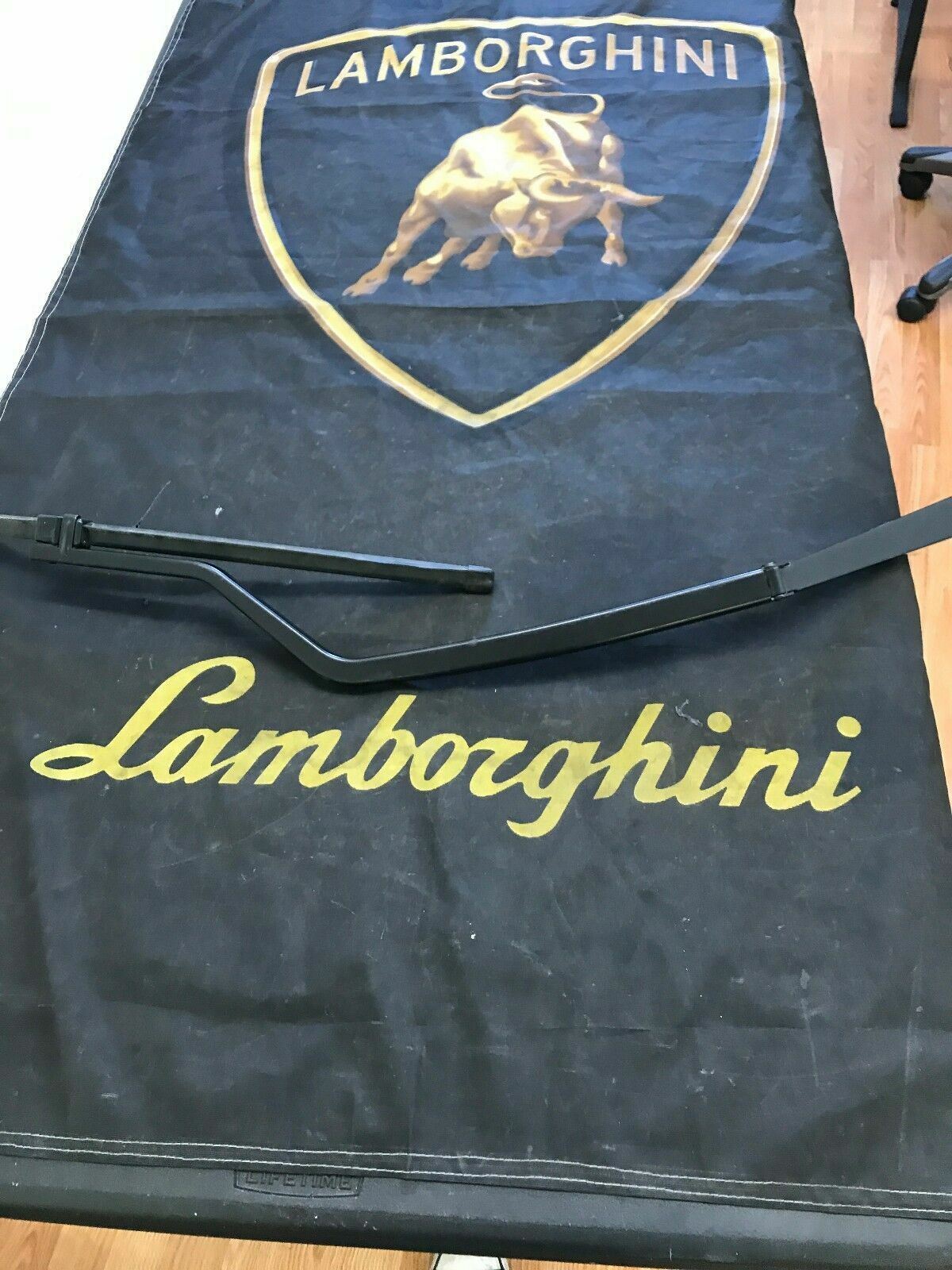 LAMBORGHINI GALLARDO LP550 560 570 RIGHT SIDE WIPER ARM W/ BLADE OEM 401955408B