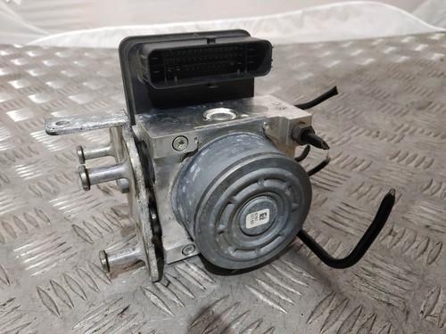 MERCEDES-BENZ GLC Coupe C253 ABS Pump A2539011400 2.1 Diesel 150kw 2017 - Picture 3 of 7