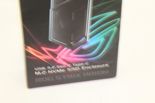 ASUS ROG Strix Arion NVMe SSD Speichergehäuse mit AuraSync 90DD02H0-M09000 Neu - Bild 3 von 4