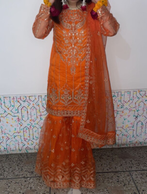 ShaPosh 3-teiliger indischer Anzug Garara Orange Hochzeit Mehndi Medium 