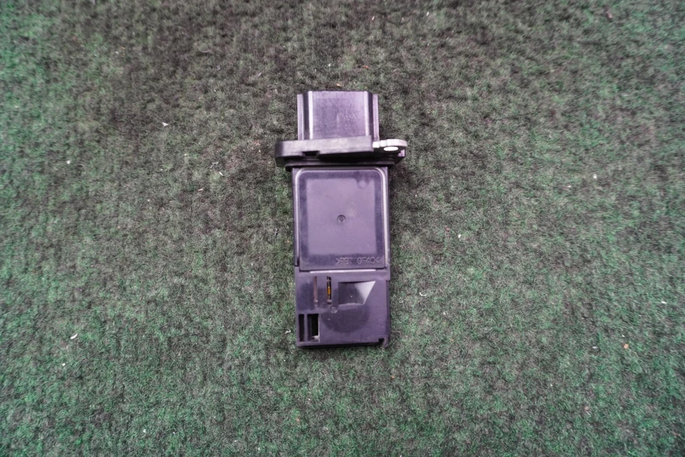 Nissan Murano 2011 sensor de flujo de aire másico de 2,5 L 226807S000 OEM Foto 2 de 4