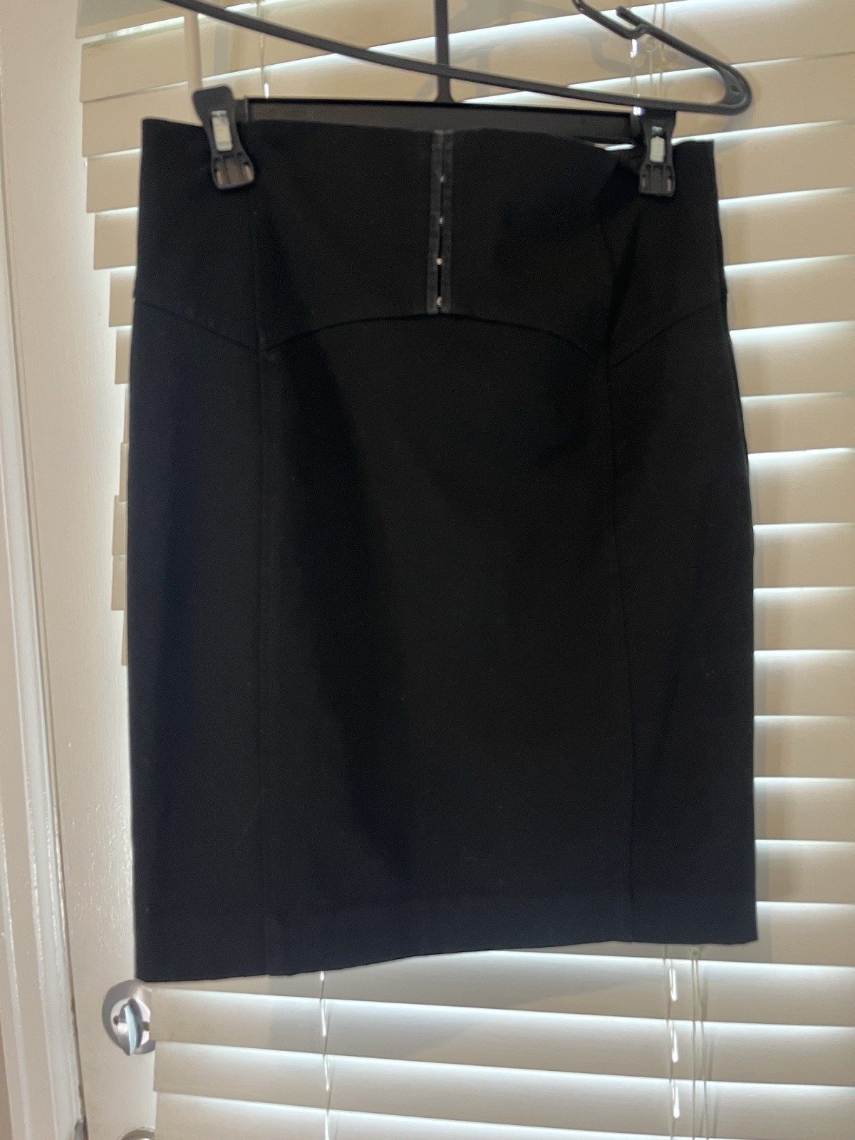 Express Black Satin Pencil Skirt Size 6 Knee Length Lined Back Zip Slit