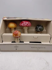 John Derian Mushroom Figurine Set Of 5 But This Set Is Only 4 Missing One