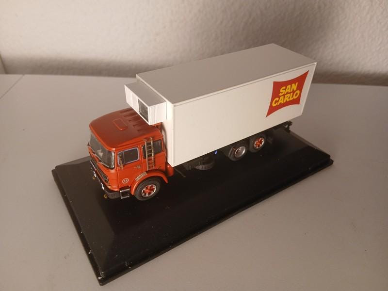 Camion FIAT 170 frigo San Carlo miniature 1:87 H0 de collection fait main