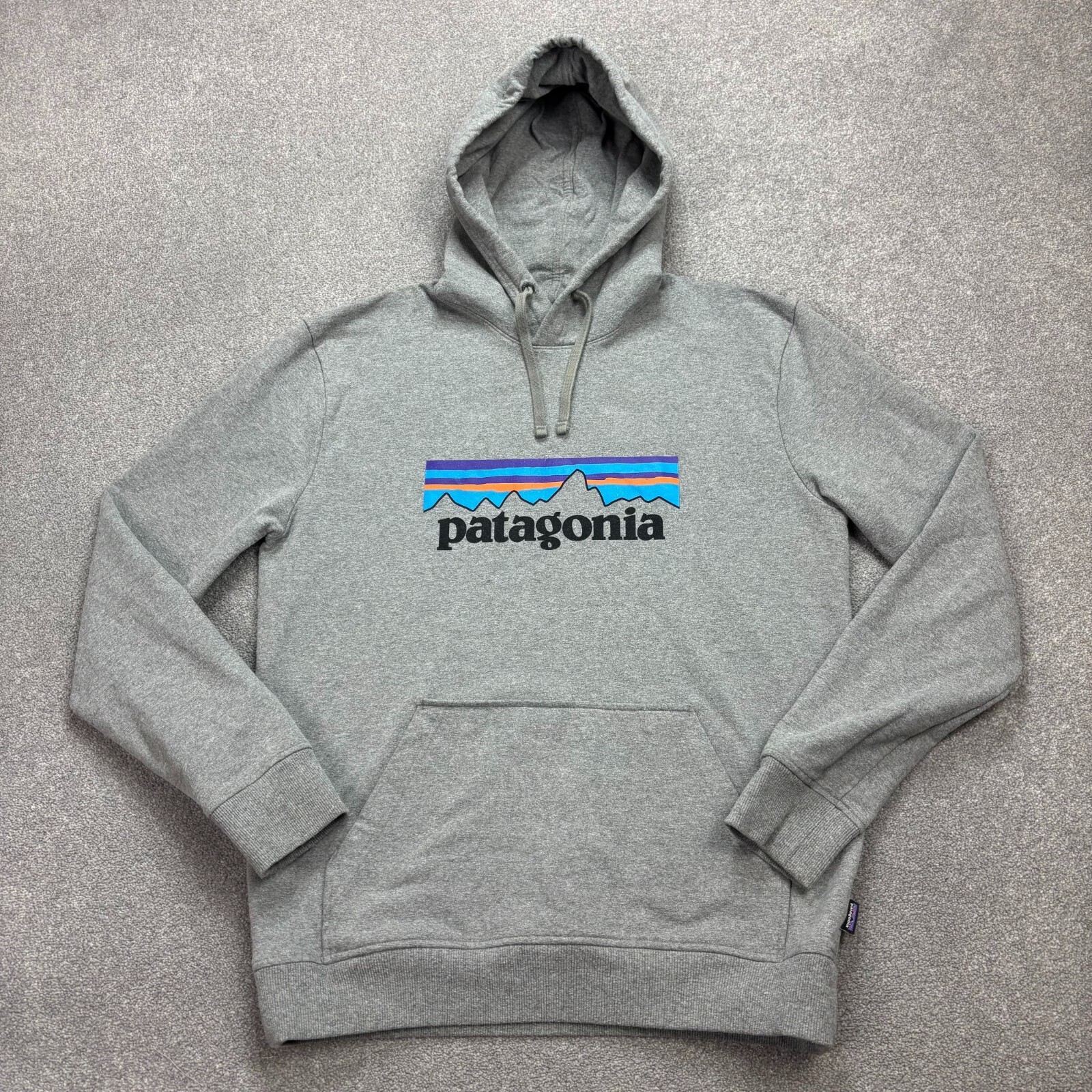 Sudadera con Capucha Patagonia Jumper Adulto Gris Medio Logo Uprisal Aire Libre Hombres