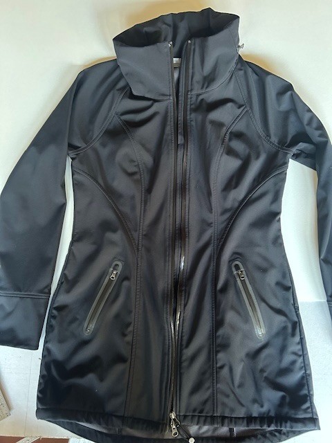 Medium Stashed Hood Two Pockets Fleeced Lining
