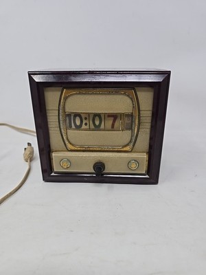 Vintage 1958 Tymeter Numechron Model 700 TELE-VISION Clock Works 