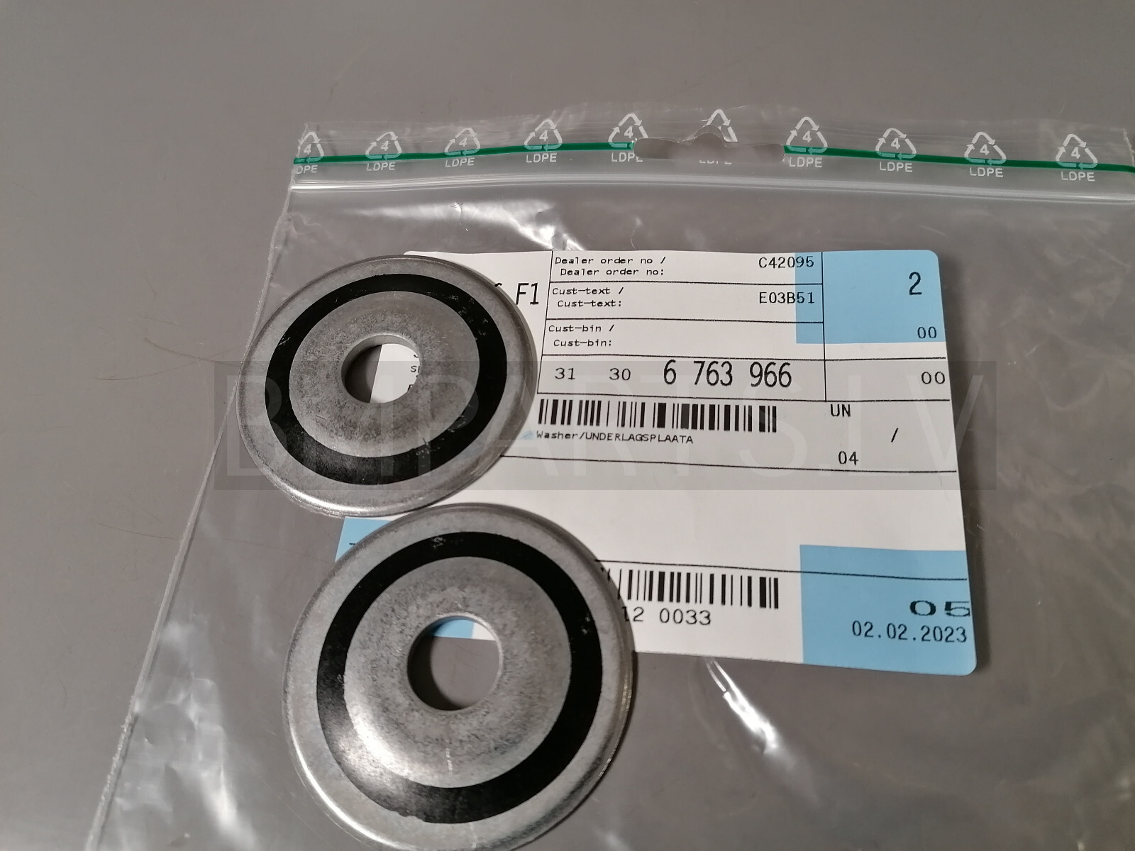 2x NEW GENUINE BMW E81 E87 E90 E91 E60 E84 AXLE SUSPENSION WASHER  