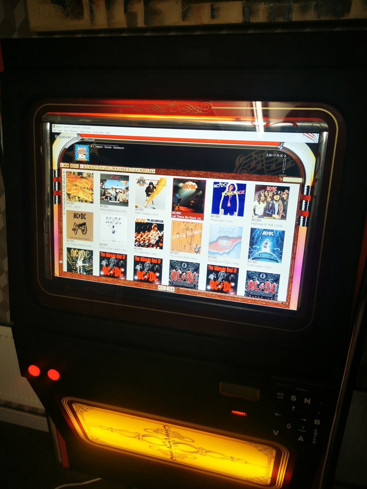 jukebox Digital Over 80,000 Songs, ideal mancave , bar etc REDUCED 4
