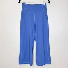 Lululemon Align Wide Leg 23" Crop Pants - Women's Size 6 - Blue