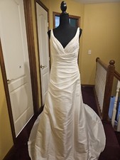 New Sample CASABLANCA wedding dress size 10