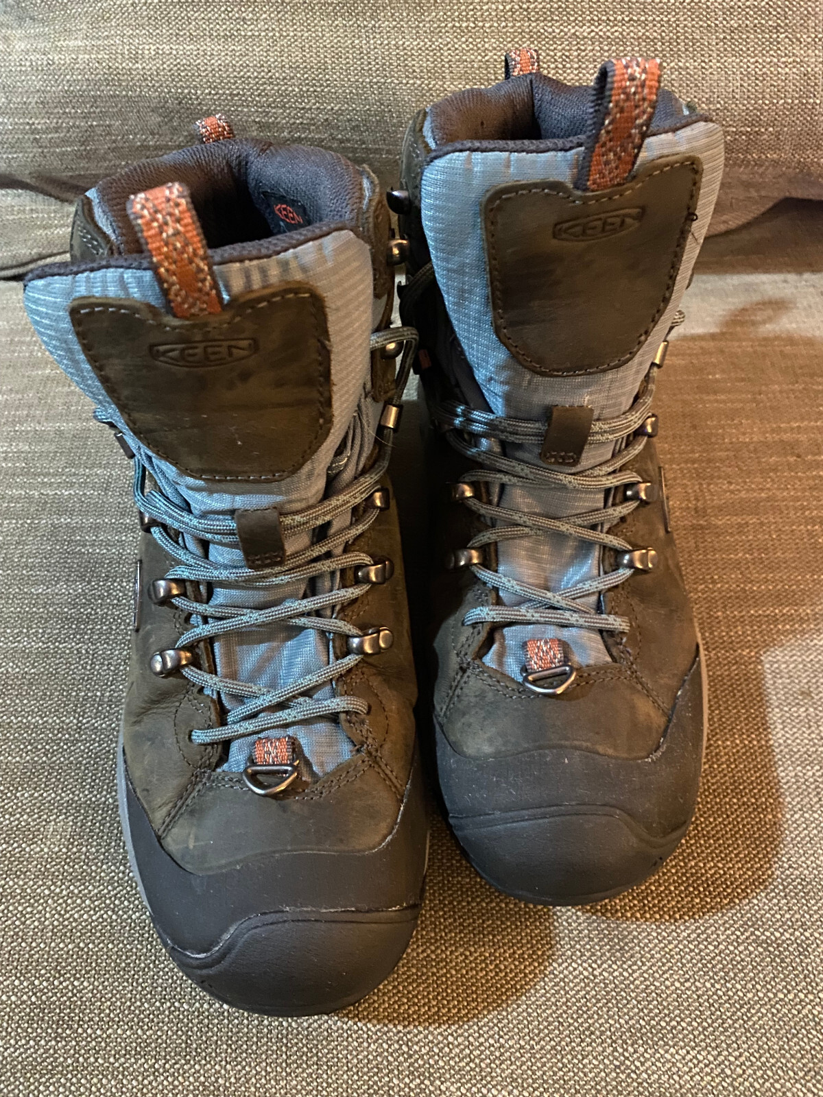 KEEN Stivali da neve impermeabili da donna Revel 4 altezza polari isolati media 7 5 NUOVI