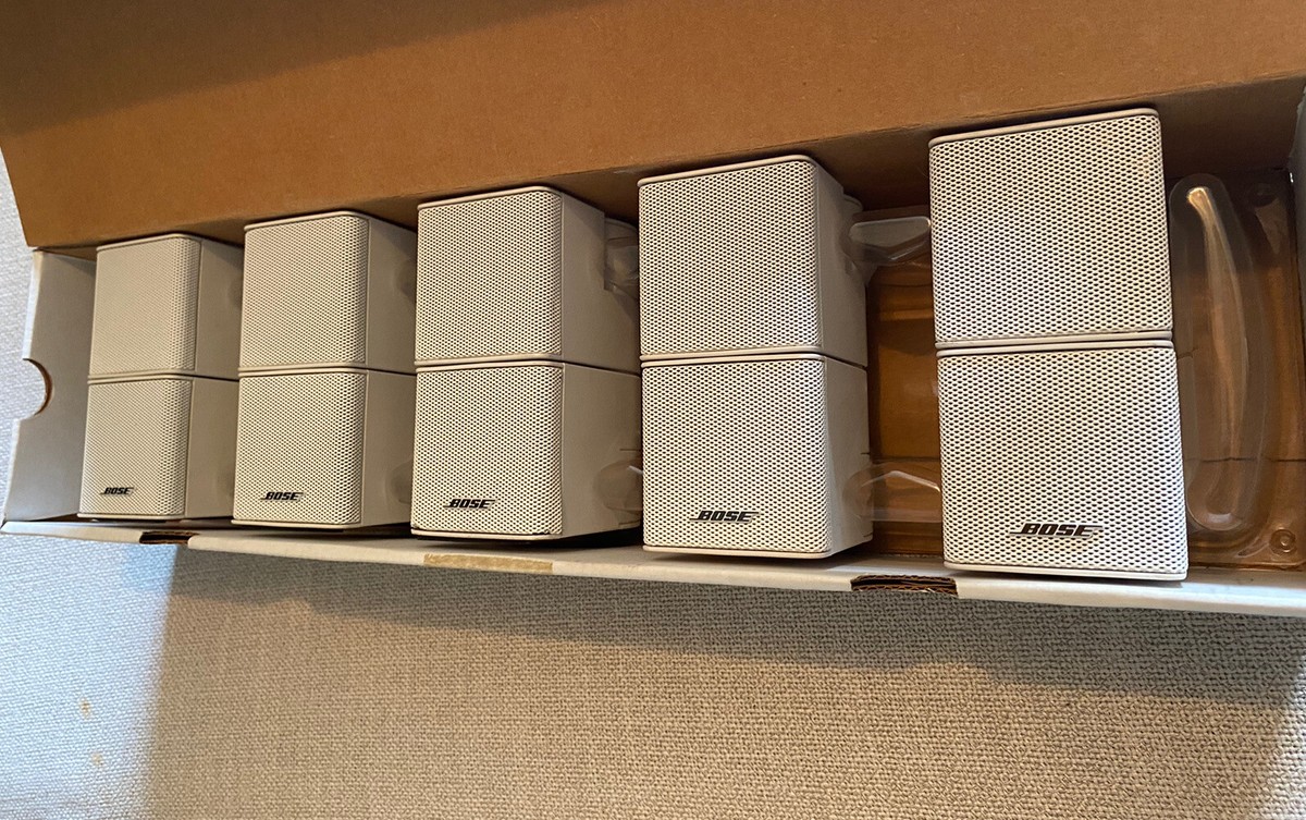 BOSE Jewel Cube スピーカー クリーム色 5 Genuine Bose Jewel Double Cube Speakers White In Color no cables