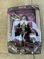 New Monster High Reel Drama Clawdeen Wolf Doll