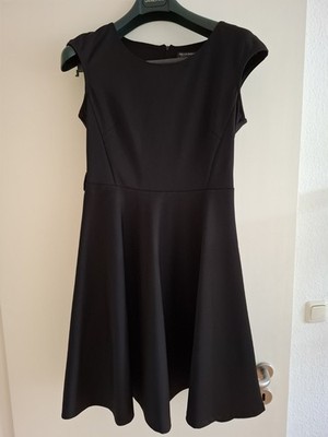 RINASCIMENTO  Elegantes Schwarzes Kleid Gr. L 38 Wie Neu