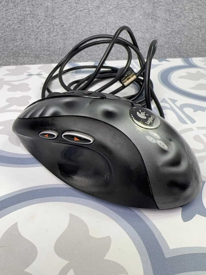 Logitech MX518 USB Wired Optical Gaming Mouse M-BS81A Tested Works - Image 2 of 4