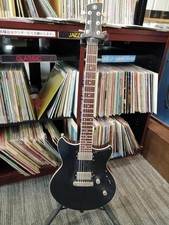 YAMAHA RS820CR Electric Guitar