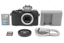   MINT  Olympus OM-D E-M5 Black Body Mirrorless Digital Camera From JAPAN