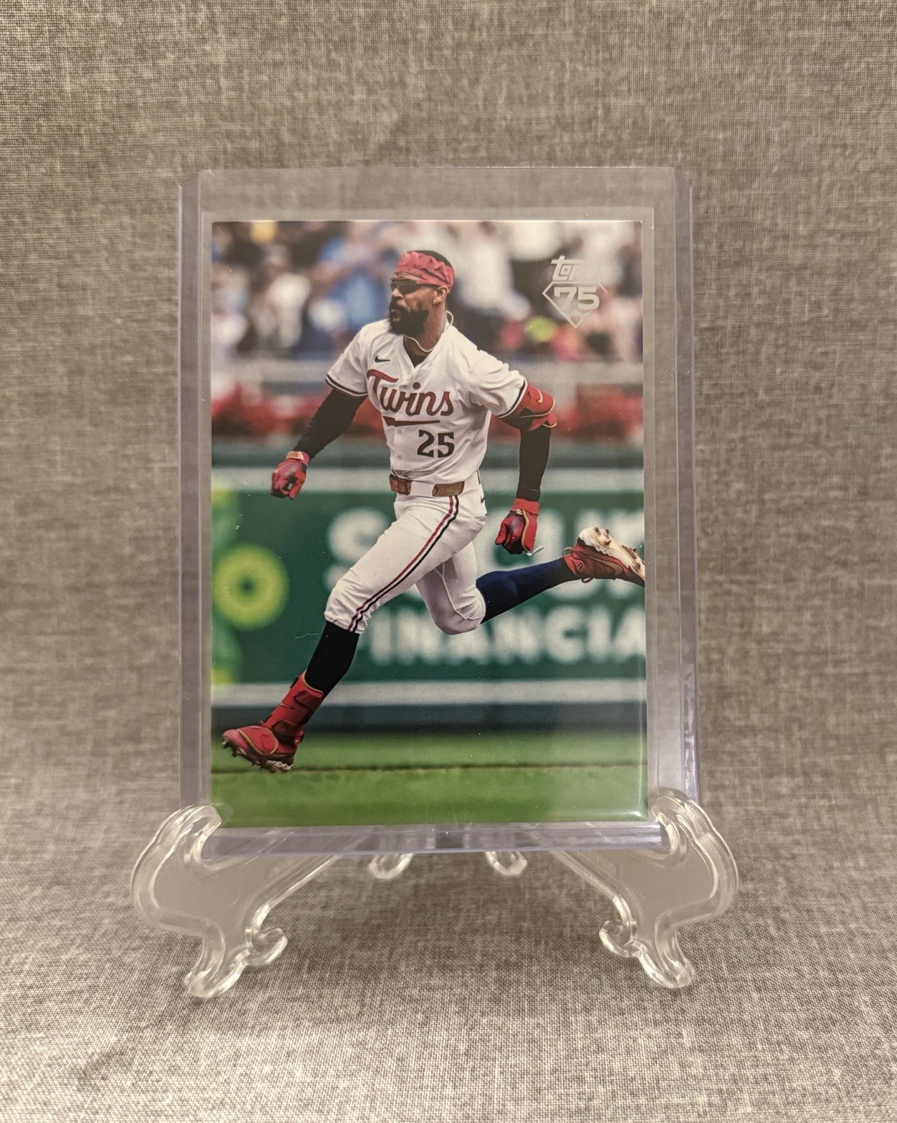 2026 Topps Series 1 Byron Buxton #255 True Photo Variation SSP