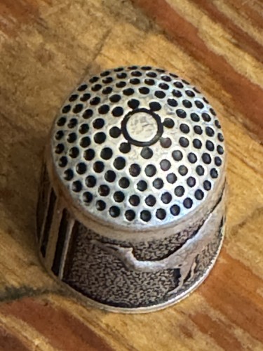 Vintage Sterling Silber .925 Fingerhut mit geprägtem Kamel - Bild 6 von 9