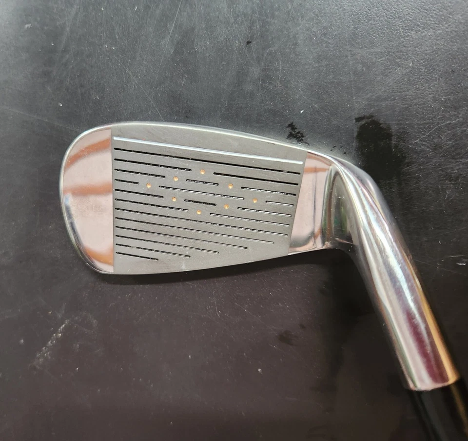 Square Two Women's Kathy Whitworth Monogram II LH 8 Iron Graphite Golf Club - Image 3 of 4