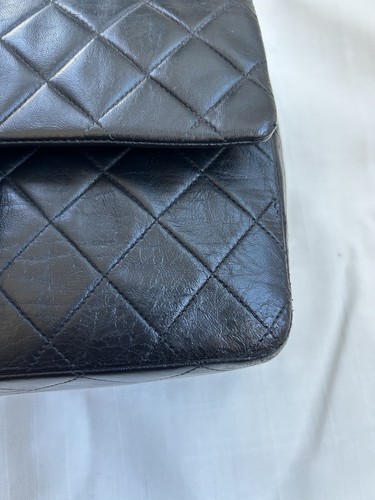 Chanel Medium Black Vintage Lambskin Classic Double Flap - Picture 5 of 11