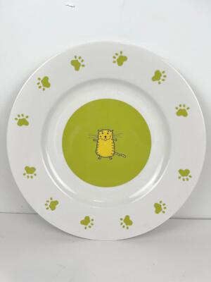 Gibson Max of Lucy Cat Plate - Adorable Green Cat Design