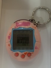 Tamagotchi Connection V1 Valentine Pink With Hearts 2004 Tested Works