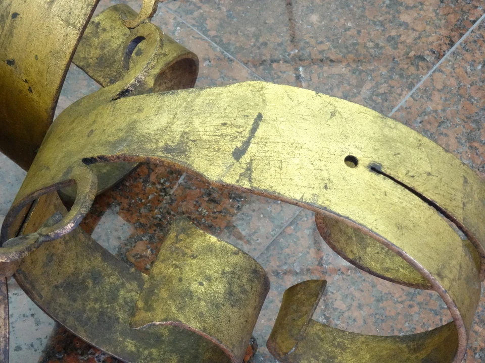 SET of 3 VINTAGE SPANISH SCROLL LEG GILDED WROUGHT IRON SIDE TABLE COFFEE TABLE - Image 3 of 4