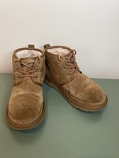 UGG Kids Neumel Sheepskin Chukka Boots Brown Size 4 Tie Up Plush Lining