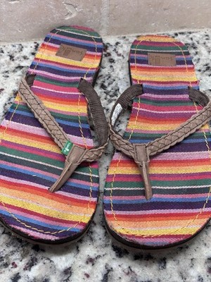 Sanuk Wmn s Yoga Poncho Vila Flip Flops Size 8 Cabernet Kauai Colorway NEW