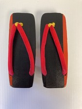 Vintage Oriental Wood Sandals D4-62