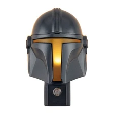 STAR WARS The Mandalorian Helmet LED Night Light, Plug-in, Dusk to Dawn