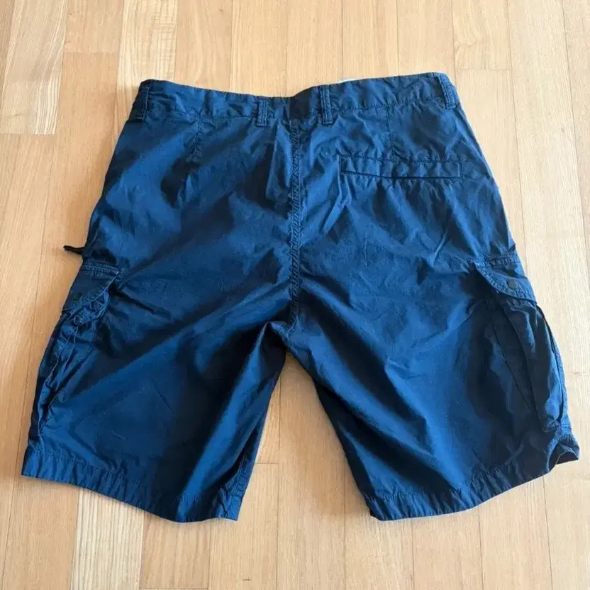 Stone Island Navy Cargo Shorts 31 thumbnail 2