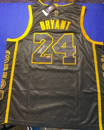 Kobe Bryant HAND SIGNED #8/24 Lakers Basketball Nike Jersey Black W/COA