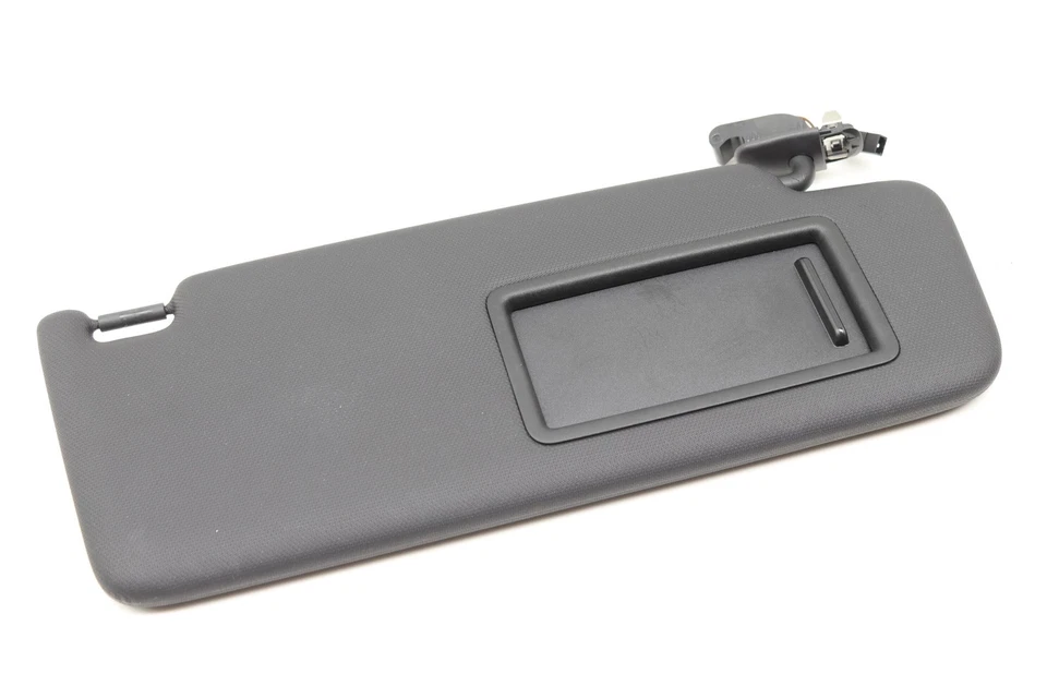 AUDI RS3 2017-2020 2022-2024 - Parasol derecho/espejo 8W0857552AM Foto 4 de 4