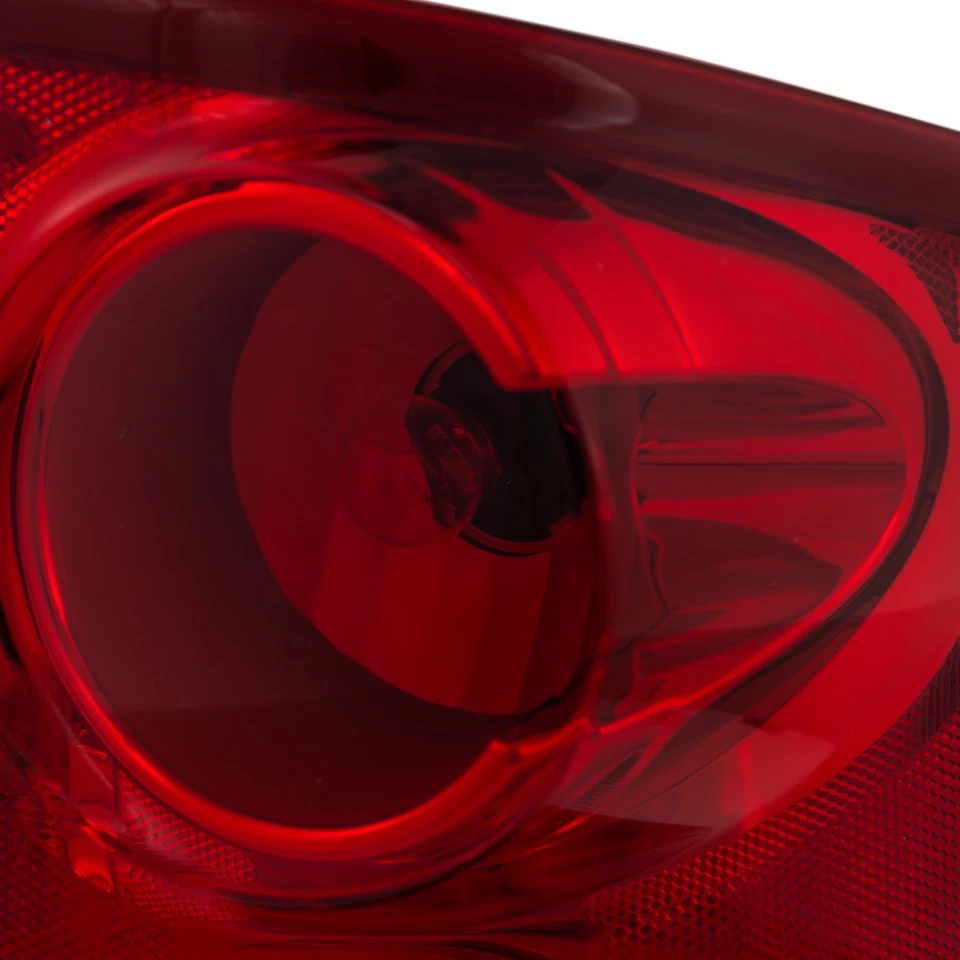 Tail Light For 2005-2010 Dodge Dakota 2011 Ram Dakota Right Halogen with bulb/s - Image 3 of 4