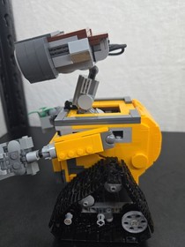 LEGO Ideas: Wall-E (21303) Excellent Condition, 100% Complete, no manual or box