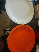 HOMER LAUGHLIN Fiesta Ware. Dinner Plates