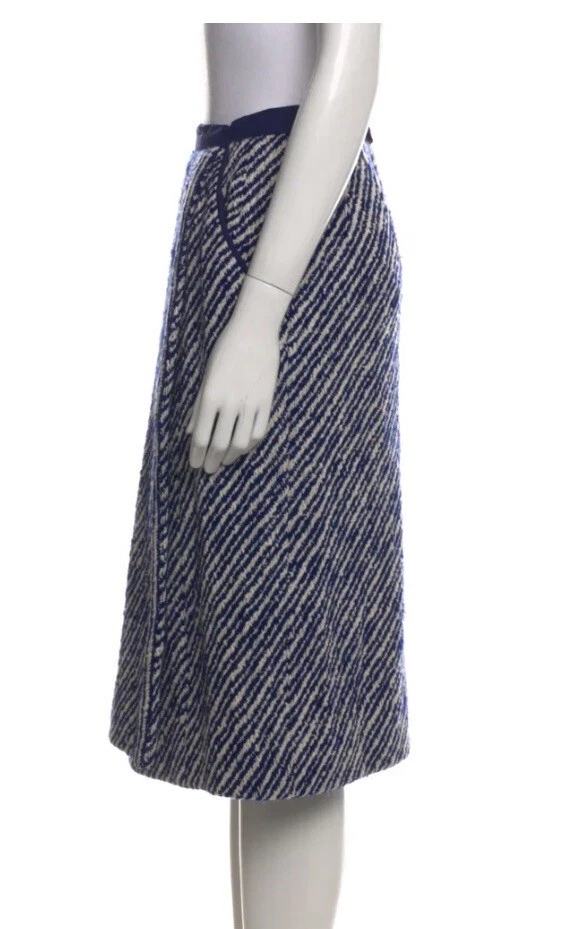 Vintage Chanel Blue Tweed Skirt Clover Buttons Boutique 38 Jackie O