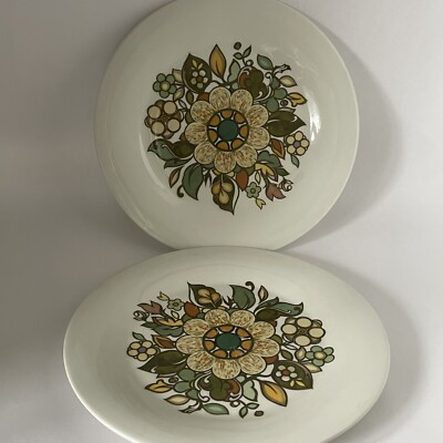 Royal Doulton Vtg Forrest Flowers dinner plates X 26 cm in