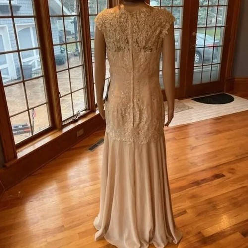 *NWT Izidress Lace Floor Length Sleeveless Bridal Gown Wedding Dress Size 12 14 - Picture 8 of 15