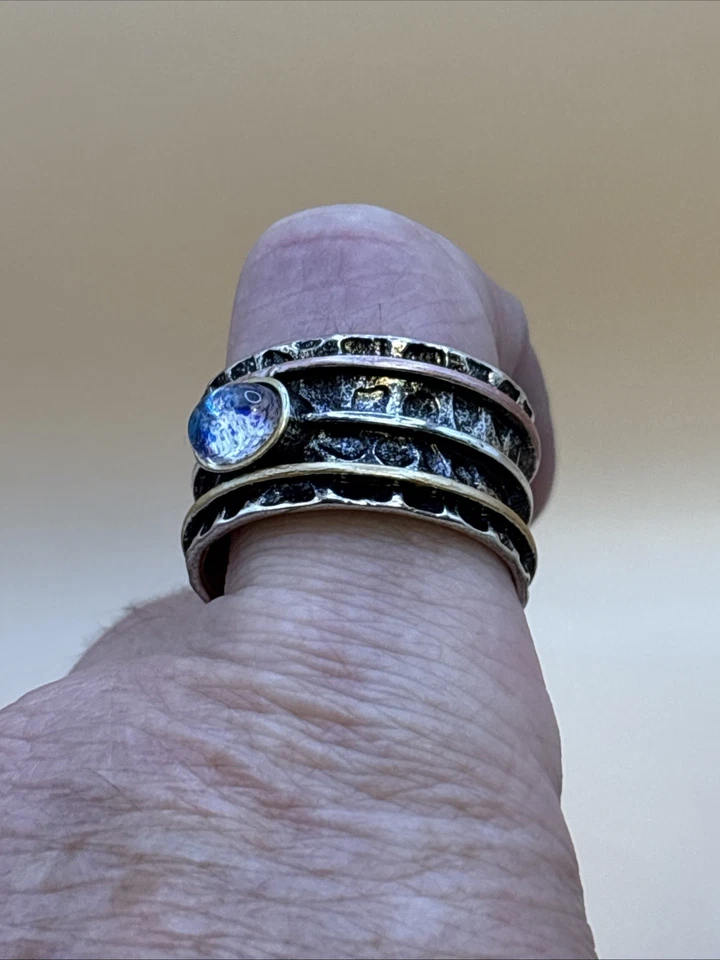 Bohemian Hammered Effect Three Colours Ring - Image 4 of 4