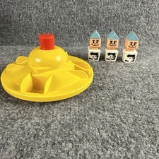 VTG 1974 PLAYSKOOL Familiar Places McDonalds Little People& Merry Go Round LOT 4