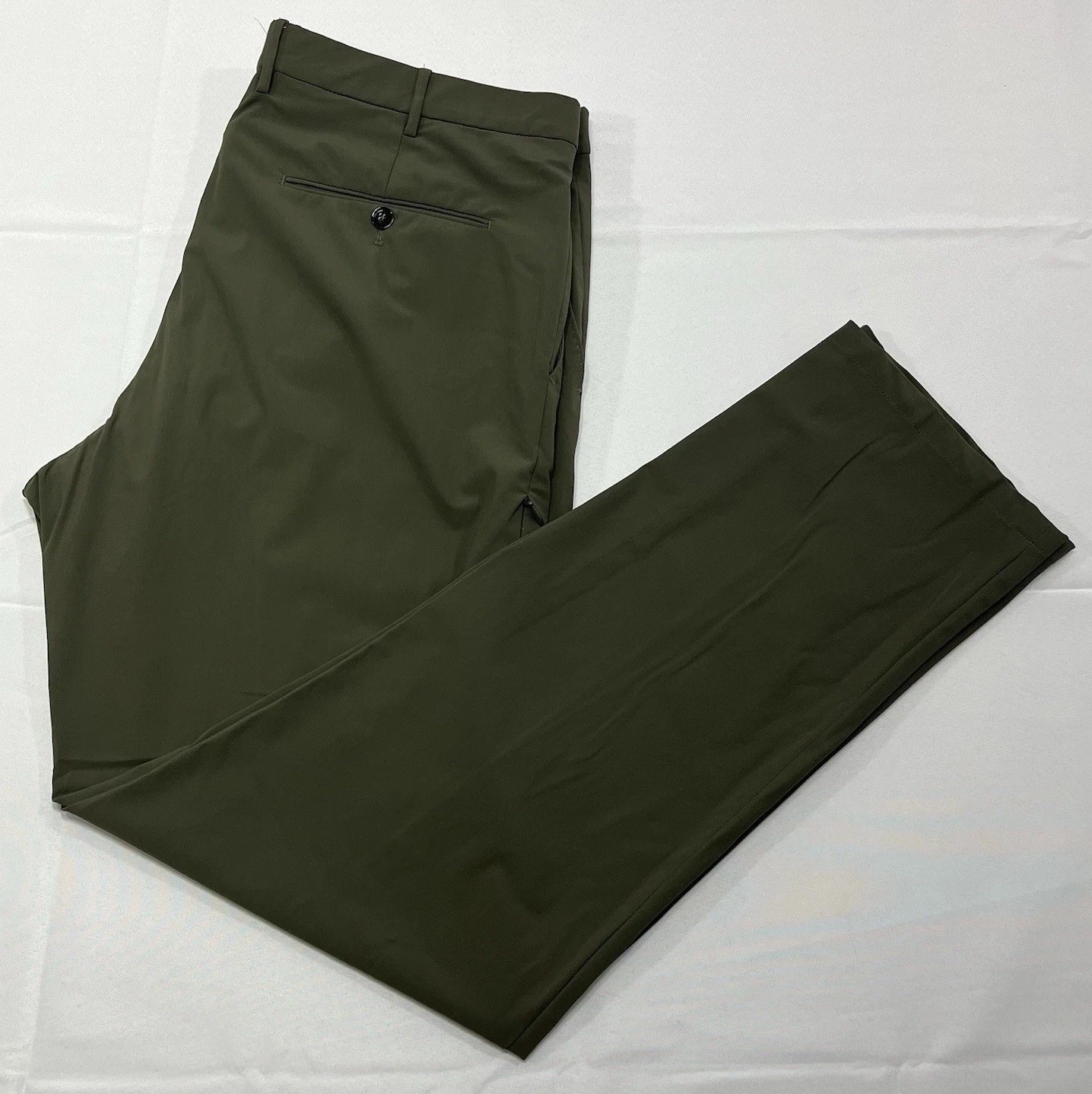 PT Torino Pants Men’s Size 54 EU (38x31) Green Active Alpha Kinetic Fabric