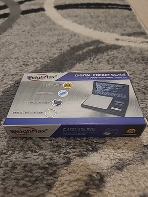 Weighmax W-3805-650 Black Digital Pocket Scale 650g x 0.1g 