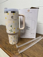 ComfyLuxe Daisy Flowers Pattern 40oz Double Walled Stainless Steel Tumbler