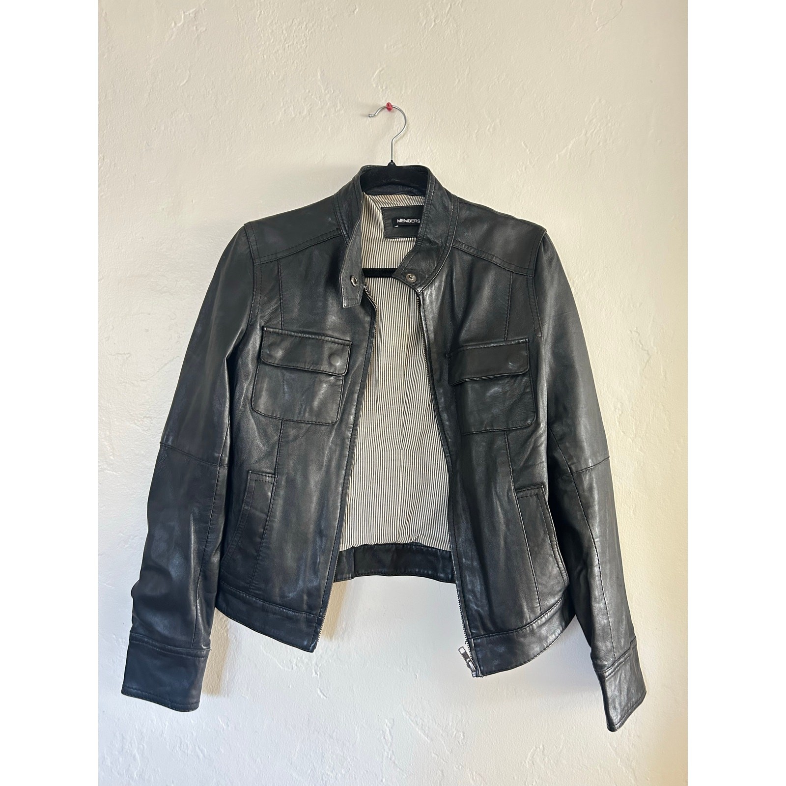 Members Only Leather Jacket - image 7